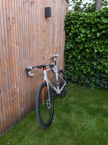 Used Cinelli PRESSURE - SHIMANO ULTEGRA 2023 2023 Road & Gravel, Weiß — image 5 of 6