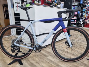 Used Trek Checkmate SLR 8 AXS 2025 2025 Road & Gravel