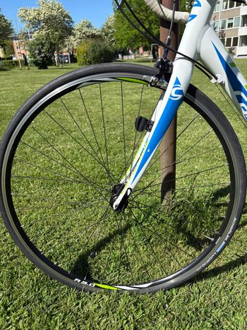 Used Cannondale Caad Shimano Tiagra 2014 Road & Gravel — image 3 of 10