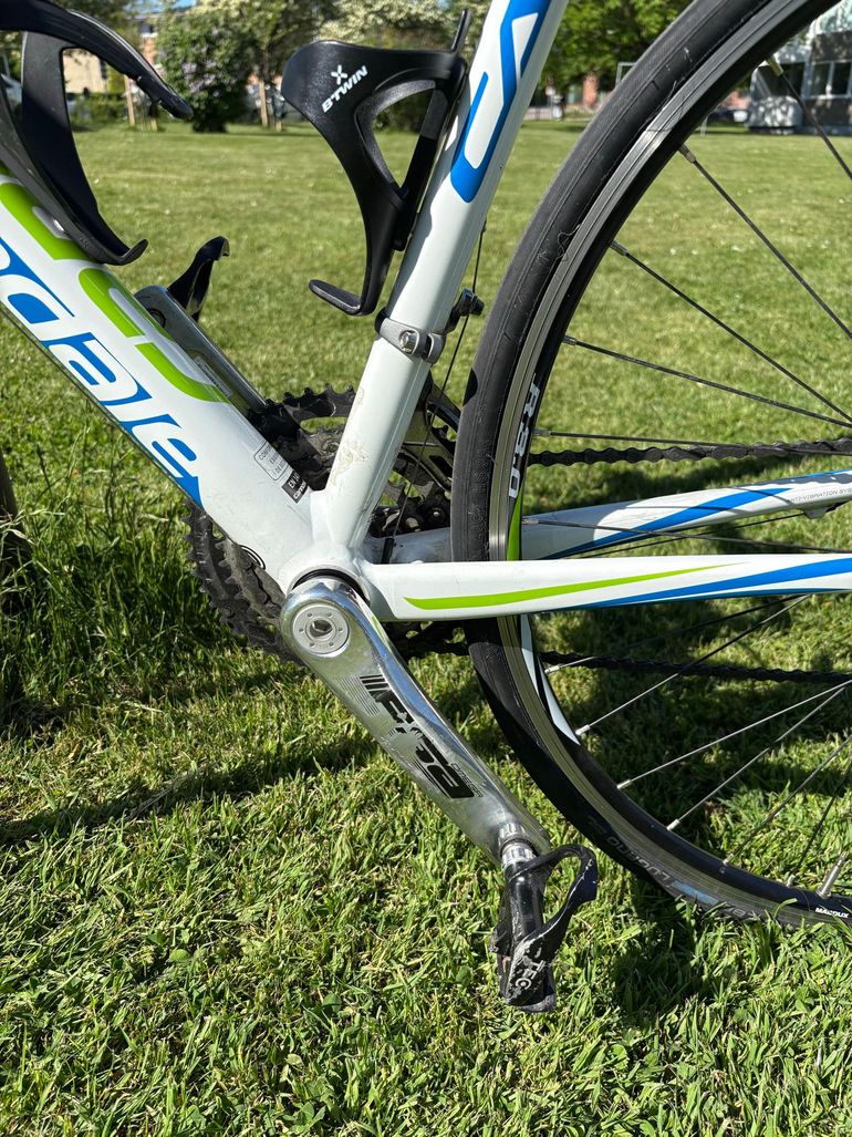 Used Cannondale Caad Shimano Tiagra 2014 Road & Gravel — image 4 of 10