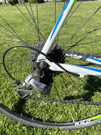 Used Cannondale Caad Shimano Tiagra 2014 Road & Gravel — image 7 of 10