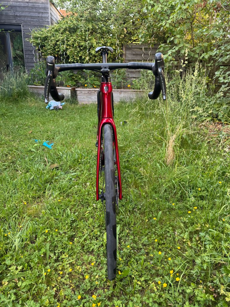 Used Trek Émonda SLR 7 2021 2021 Road & Gravel — image 2 of 6