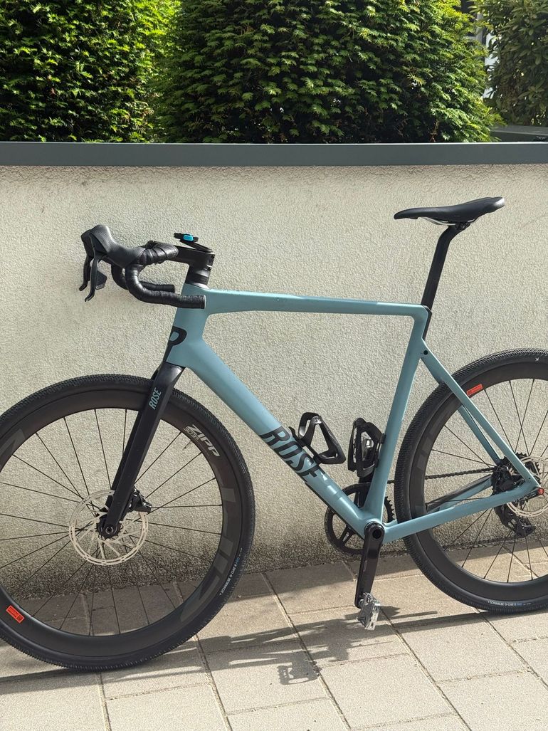 Used Rose Backroad SRAM Rival eTap AXS 2024 Road & Gravel, Blu — image 2 of 3
