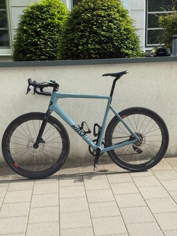 Used Rose Backroad SRAM Rival eTap AXS 2024 Corsa & gravel