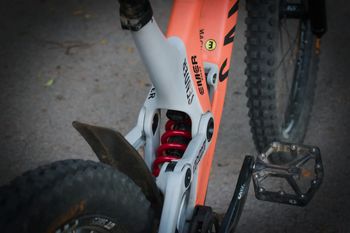 Used Canyon Sender CFR 29 Underdog 2023 2023 Mountainbike, Orange, 29 — image 5 of 10