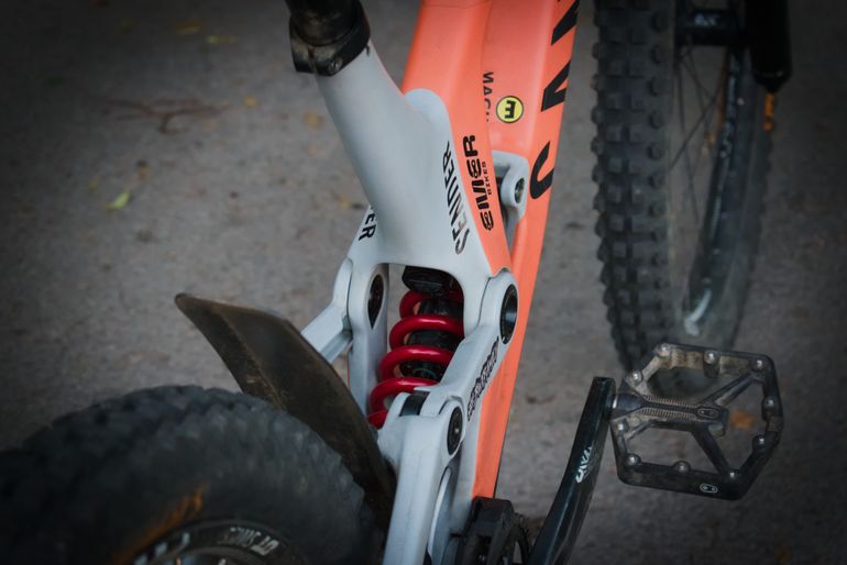 Used Canyon Sender CFR 29 Underdog 2023 2023 Mountainbike, Orange, 29 — image 5 of 10