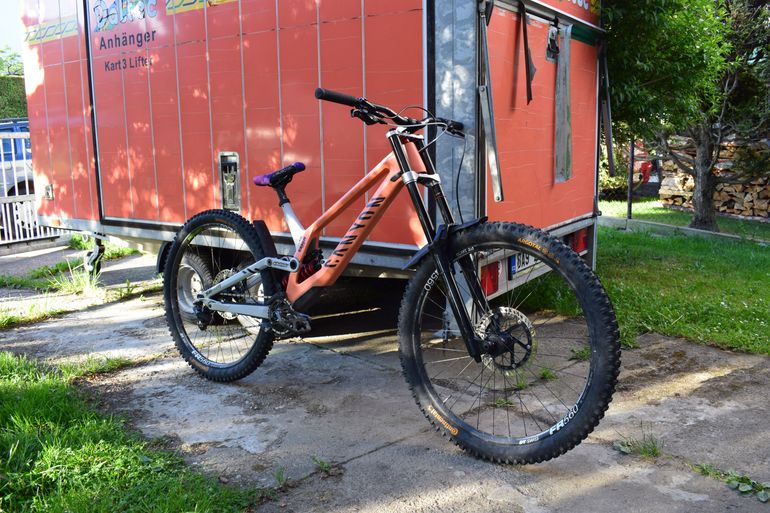 Used Canyon Sender CFR 29 Underdog 2023 2023 Mountainbike — image 1 of 12