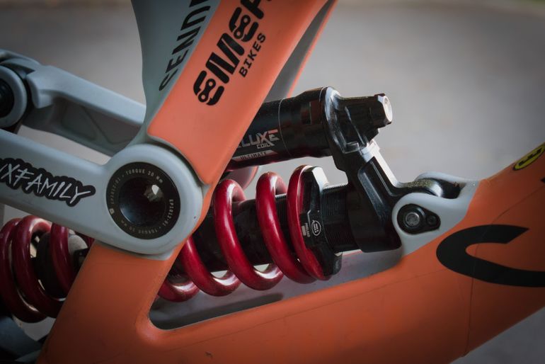 Used Canyon Sender CFR 29 Underdog 2023 2023 Mountainbike, Orange, 29 — image 7 of 10