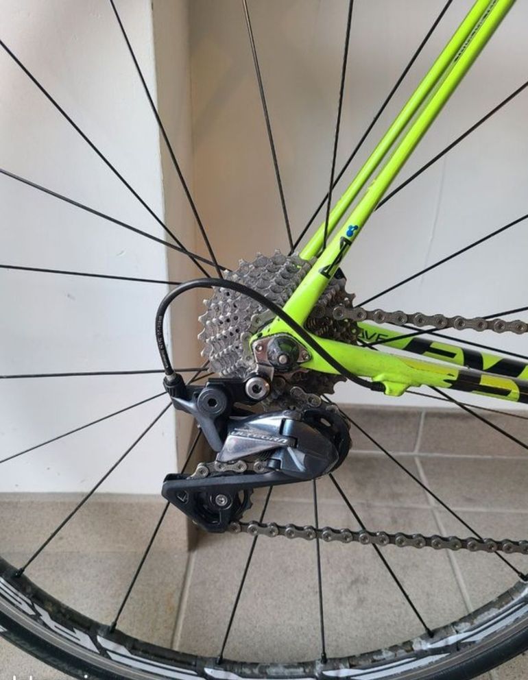 Used Cannondale SuperSix EVO Shimano Dura Ace 2015 Road & Gravel, Green — image 4 of 5