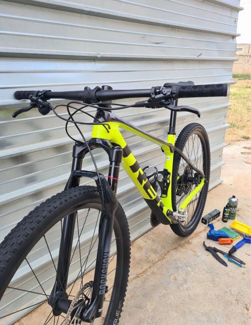 Trek Procaliber 9.6 2024 2024 Mountainbike usato, Verde — immagine 3 di 3