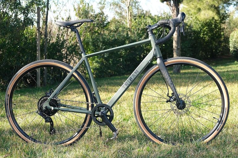 Used TRIBAN Gravel bike Other Microshift 2025 Road & Gravel, Grün — image 2 of 3