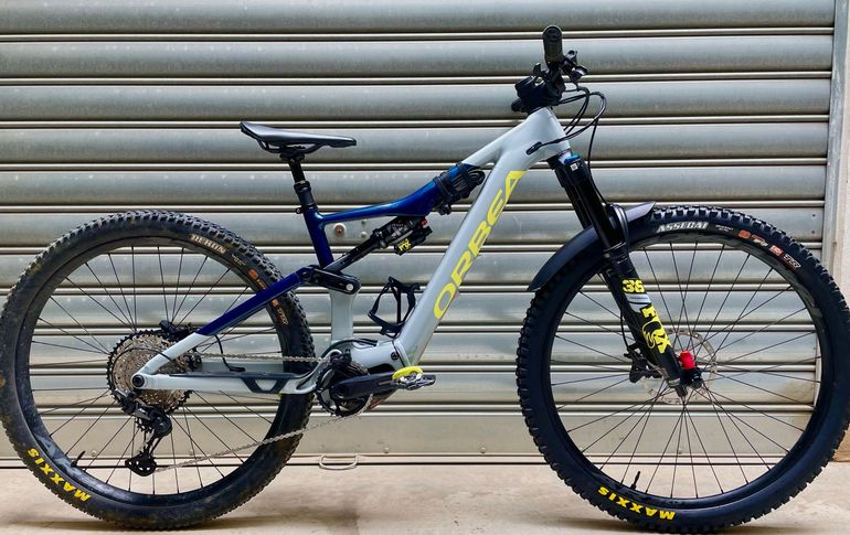 Used Orbea RISE H20 2024 2024 Mountainbike, Blau, 29 — image 1 of 5