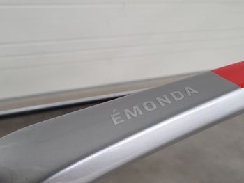 Used Trek Émonda SL 6 Pro Di2 2023 2023 Road & Gravel — image 2 of 9