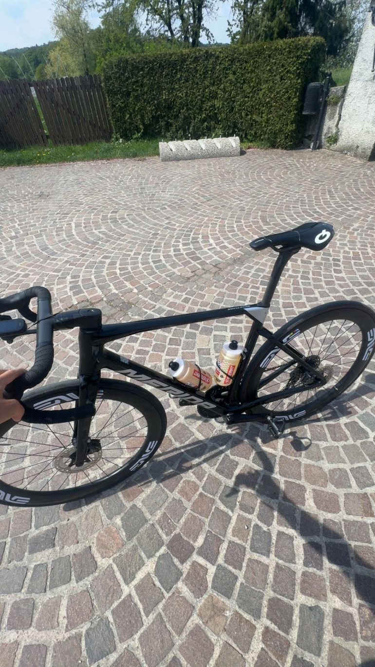 Used Merida SCULTURA 9000 2023 Frameset 2023 Road & Gravel — image 3 of 5