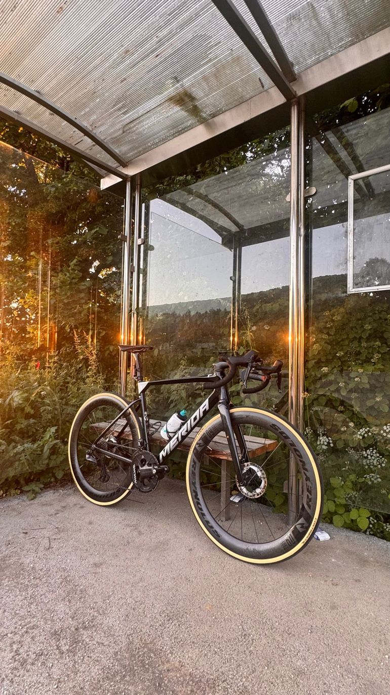 Used Merida SCULTURA 9000 2023 Frameset 2023 Road & Gravel — image 2 of 5