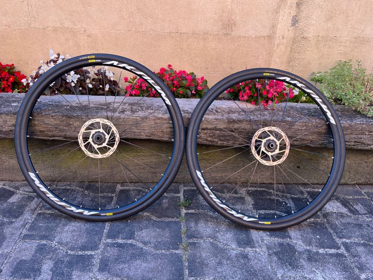 Used Canyon Endurace CF SLX 8 Disc eTap 2021 2021 Road & Gravel — image 7 of 7