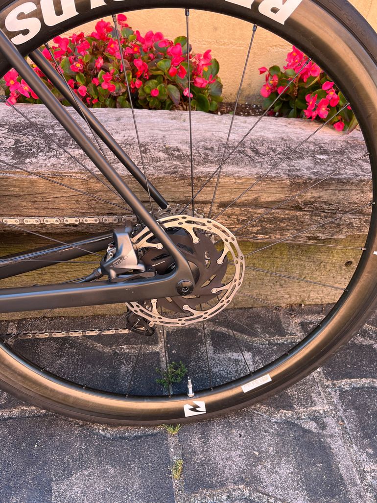 Used Canyon Endurace CF SLX 8 Disc eTap 2021 2021 Road & Gravel — image 6 of 7