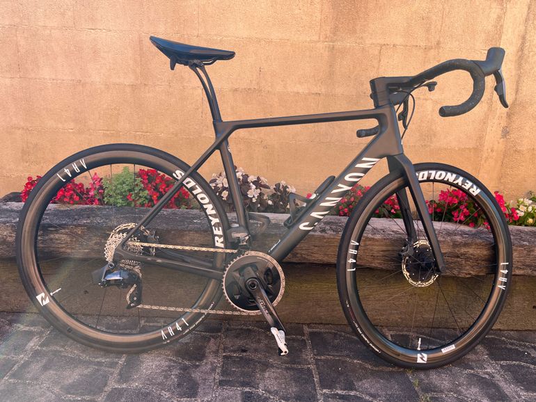 Used Canyon Endurace CF SLX 8 Disc eTap 2021 2021 Road & Gravel — image 1 of 7