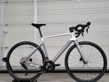 Used Focus PARALANE 8.7 2024 2024 Road & Gravel