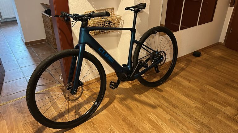 Used CUBE NULANE HYBRID C:62, SLX 400X 2025 2025 Road & Gravel, Blau — image 2 of 5