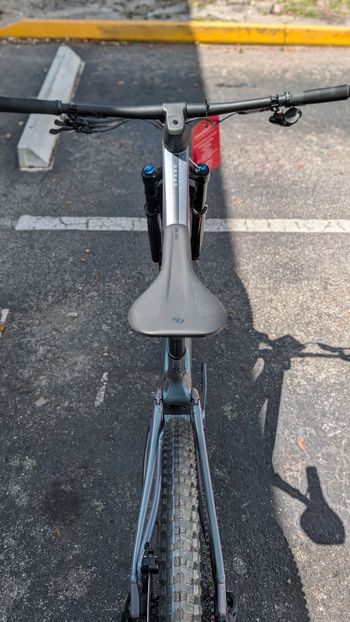 Used Scott Spark 920 2023 2023 Mountainbike, Light Gray, 29 — image 5 of 5