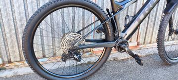 Brugt Trek E-Caliber 9.6 Gen 2 2022 2022 Mountainbike — billede 6 af 12