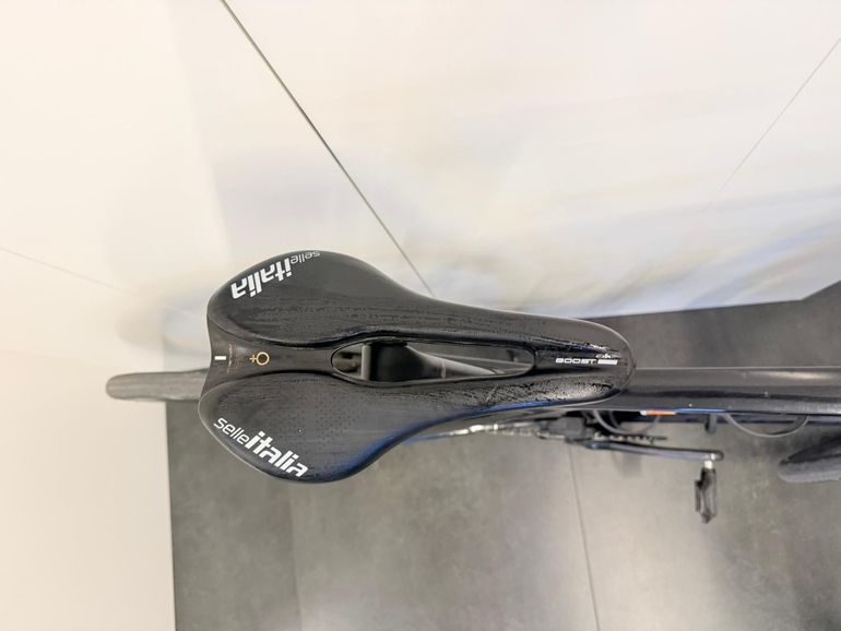 Used Canyon Ultimate CF SLX 8 Force AXS 2023 2023 Road & Gravel — image 23 of 26