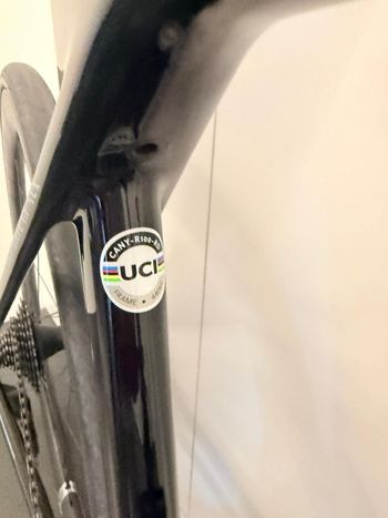 Used Canyon Ultimate CF SLX 8 Force AXS 2023 2023 Road & Gravel — image 11 of 26