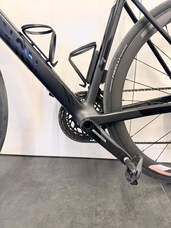 Used Canyon Ultimate CF SLX 8 Force AXS 2023 2023 Road & Gravel — image 19 of 26
