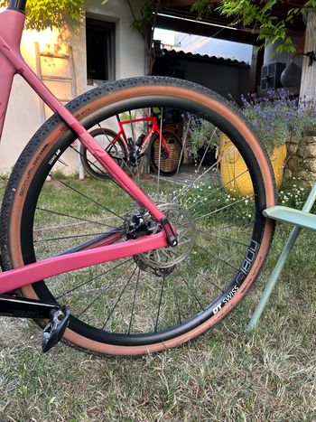 Used Canyon Grizl CF SL 7 eTap 2022 2022 Road & Gravel — image 6 of 7