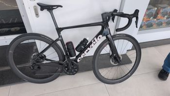 Used Cervélo Caledonia Shimano Dura Ace Di2 2025 Road & Gravel — image 4 of 4