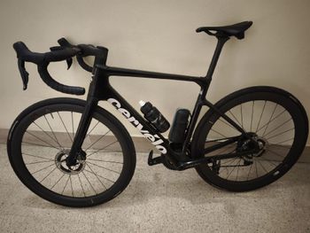 Used Cervélo Caledonia Shimano Dura Ace Di2 2025 Road & Gravel — image 2 of 4