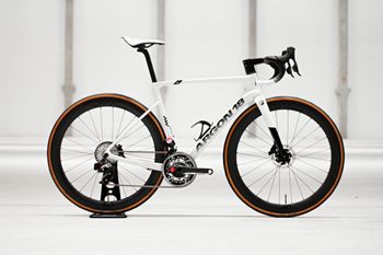Used Argon 18 Sum SRAM Force AXS 2025 2025 Road & Gravel — image 2 of 11