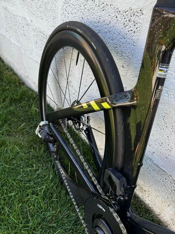 Used Canyon Aeroad CFR AXS 2025 2025 Road & Gravel, Schwarz — image 7 of 11