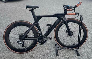 Used BMC Teammachine SRAM Force eTap AXS 2019 Road & Gravel — image 3 of 5