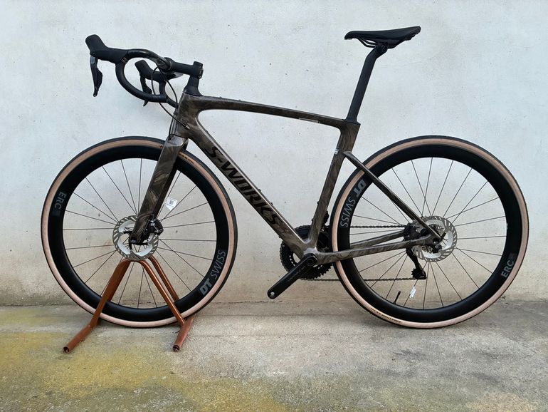Used Specialized S-Works Roubaix SL8 Di2 2025 2025 Road & Gravel, Light Gray — image 7 of 8
