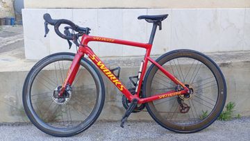 Used Specialized S Works Custom Shimano Ultegra 2018 Road & Gravel, Red — image 2 of 3