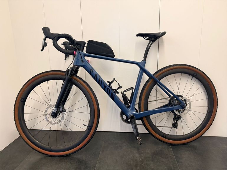 Used Canyon Grizl CF SLX 8 AXS Trail 2023 2023 Road & Gravel — image 19 of 23