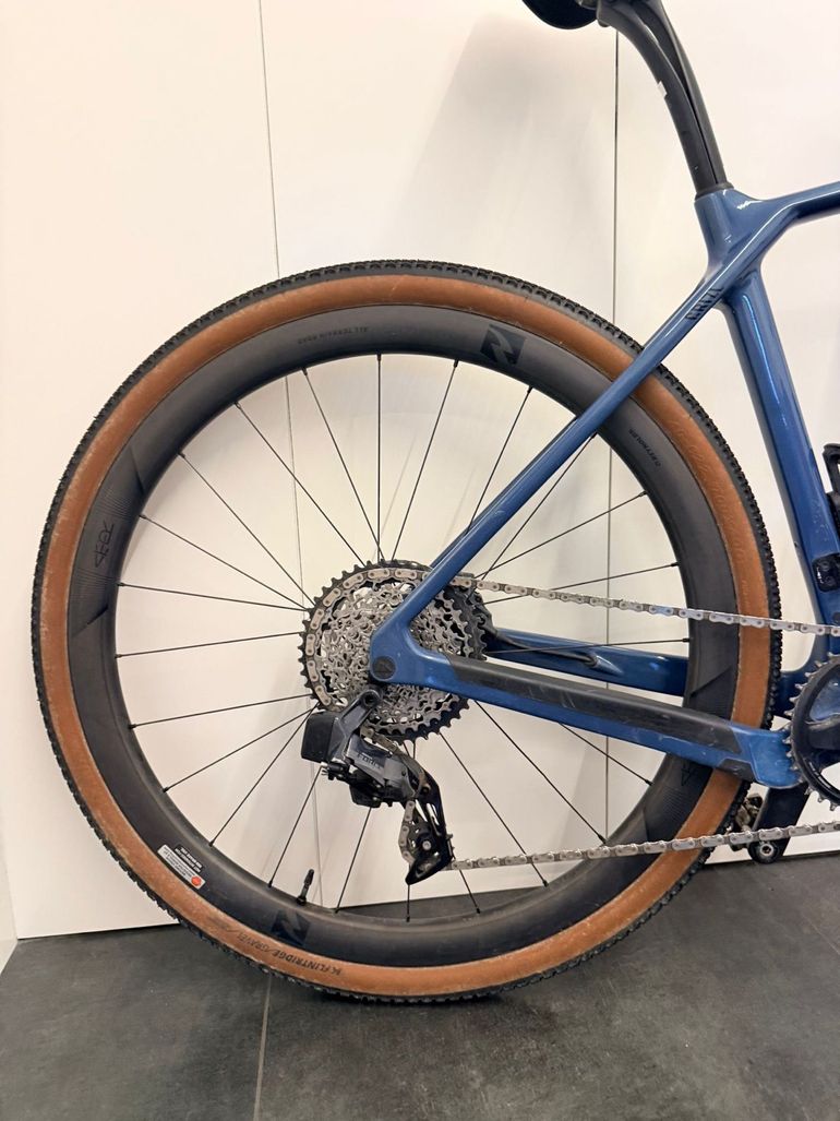 Used Canyon Grizl CF SLX 8 AXS Trail 2023 2023 Road & Gravel — image 23 of 23