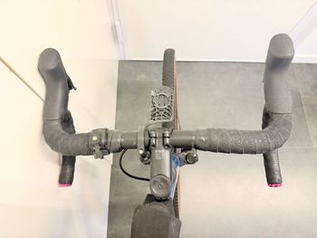 Used Canyon Grizl CF SLX 8 AXS Trail 2023 2023 Road & Gravel — image 15 of 23