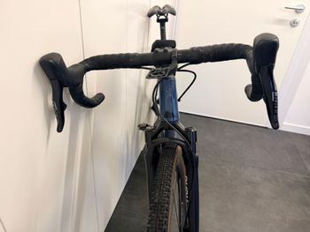 Used Canyon Grizl CF SLX 8 AXS Trail 2023 2023 Road & Gravel — image 14 of 23