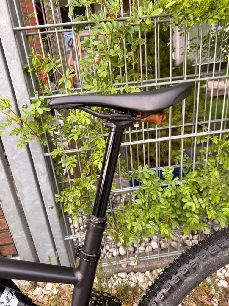 Used Specialized Stumpjumper Alloy 2021 2021 Mountainbike, Black, 29 — image 11 of 11