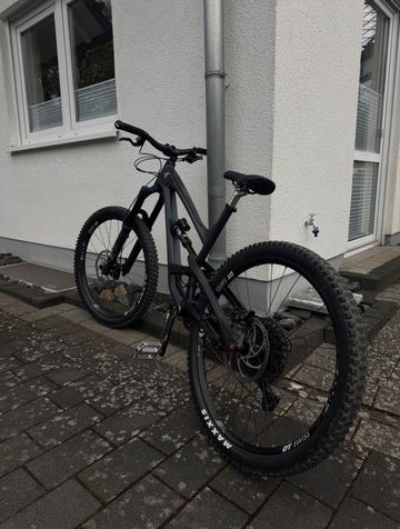 Used Yt capra Custom SRAM GX Eagle 2022 Mountainbike, Light Gray — image 4 of 8