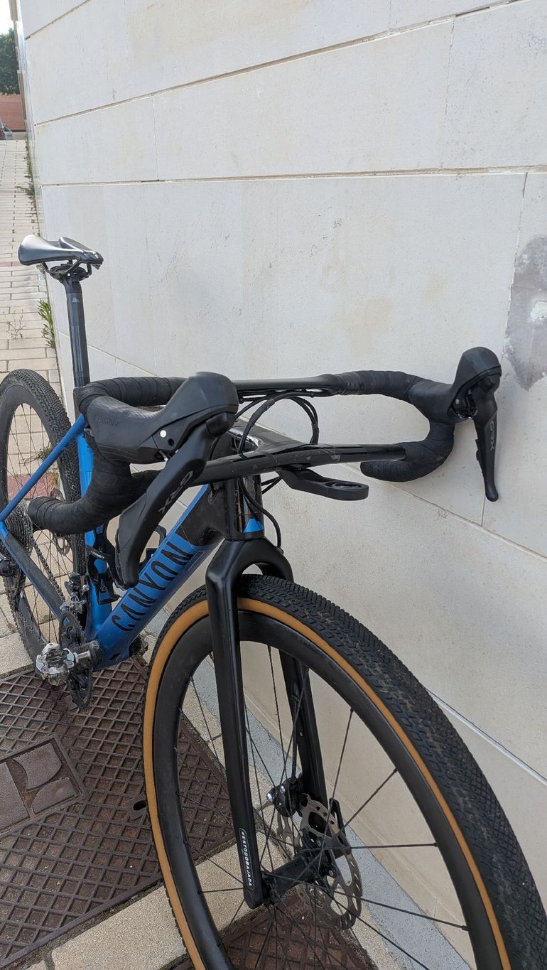 Used Canyon Grail CF SL 7 2021 2021 Road & Gravel — image 4 of 9