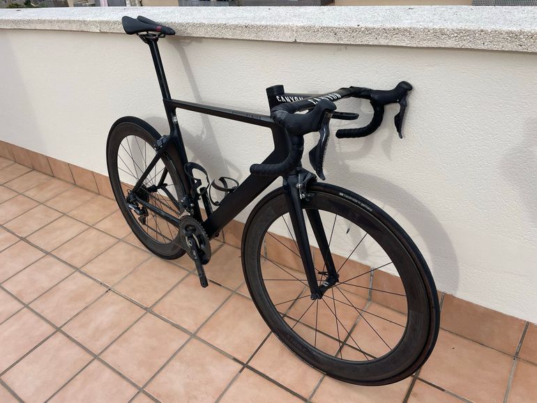 Used Canyon Aeroad Shimano Ultegra Di2 2018 Road & Gravel, Negro — image 1 of 6