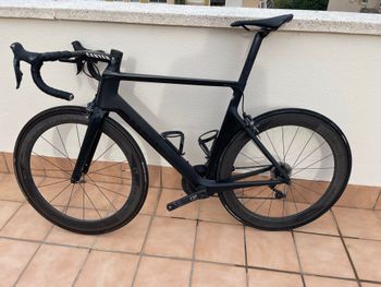 Used Canyon Aeroad Shimano Ultegra Di2 2018 Road & Gravel, Negro — image 2 of 6