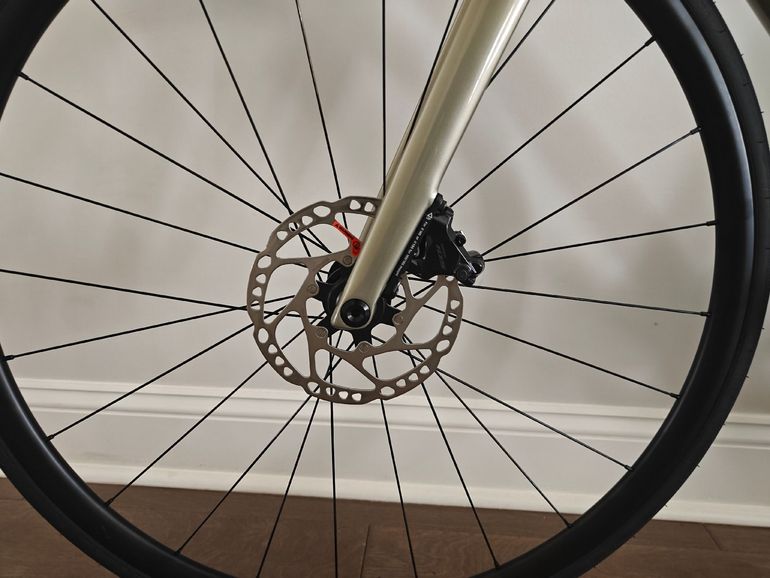 Used Specialized Tarmac SL7 Comp - Shimano 105 Di2 2025 2025 Road & Gravel, Green — image 6 of 9