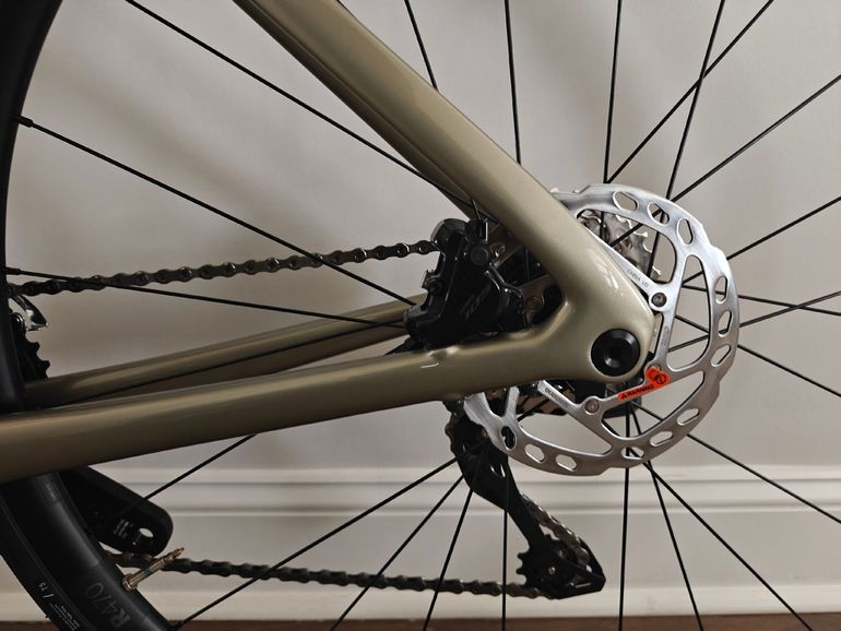 Used Specialized Tarmac SL7 Comp - Shimano 105 Di2 2025 2025 Road & Gravel, Green — image 7 of 9
