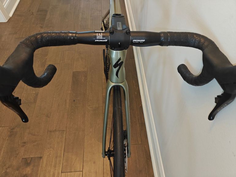 Used Specialized Tarmac SL7 Comp - Shimano 105 Di2 2025 2025 Road & Gravel, Green — image 9 of 9