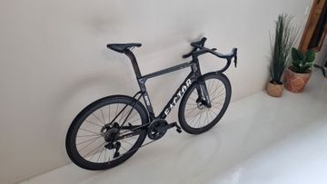 Factor OSTRO VAM 2022 2022 Road & Gravel d'occasion — image 3 sur 6
